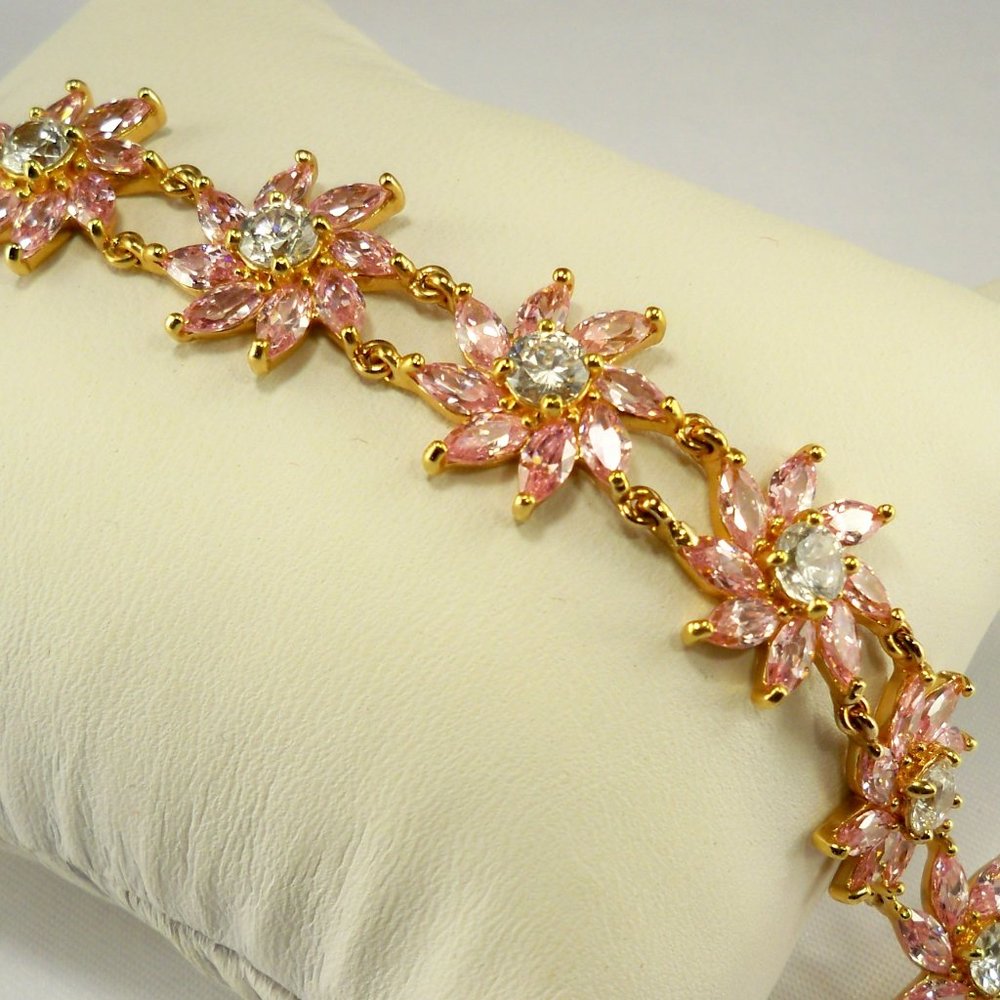 New Rare Vintage Flower Pink Cubic Zirconias Gold DESIGNER Tennis Bracelet
